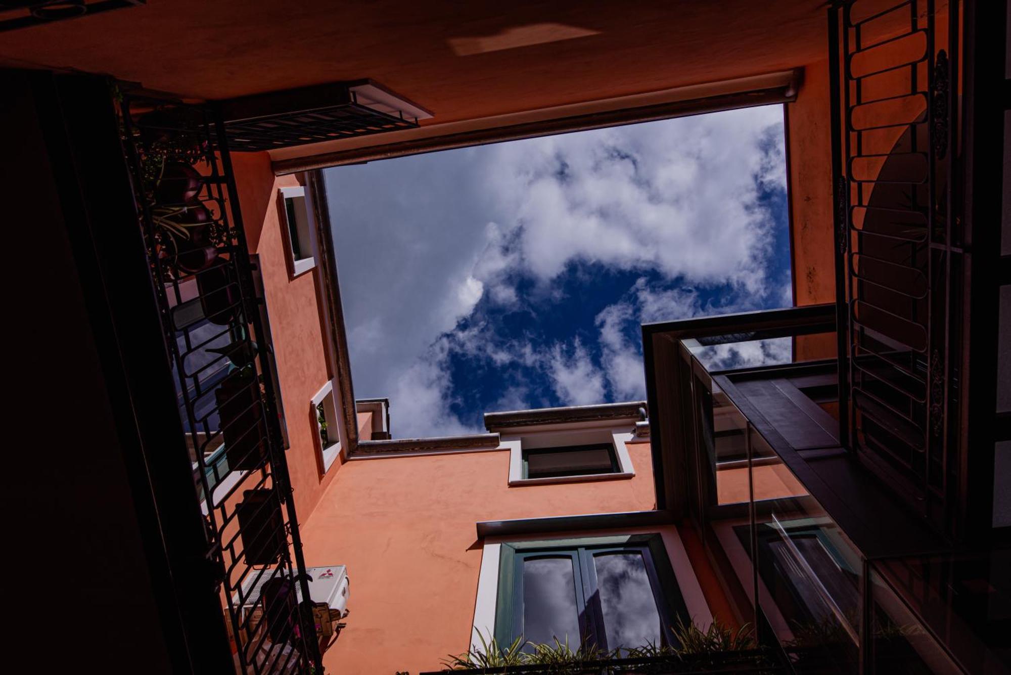 San Michele 15 Apartment Salerno Luaran gambar